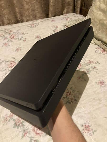 playstation 4 Slim 3