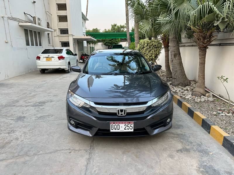 Honda Civic 2019 1.8 Vti Oriel Prosmatec NAV 46000km First Hand NEW 9