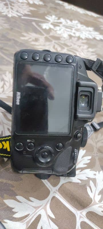 Nikon d3200 with Yongnuo 55mm lens 6