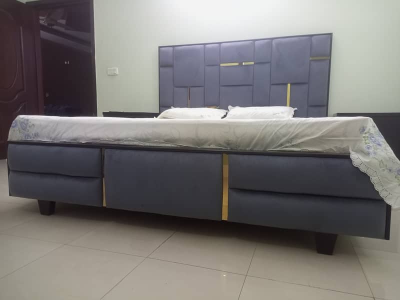 Stylish double bed 1