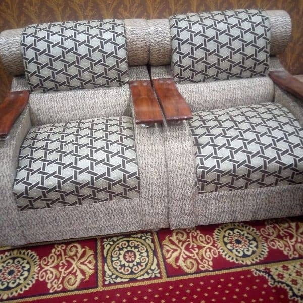 7 seater sofa set 0