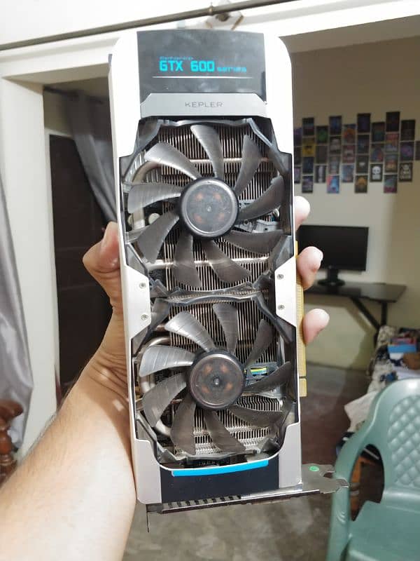 NVIDIA GEFIRCE GTX 670 4GB GDDR5 256 BIT memory interface 2