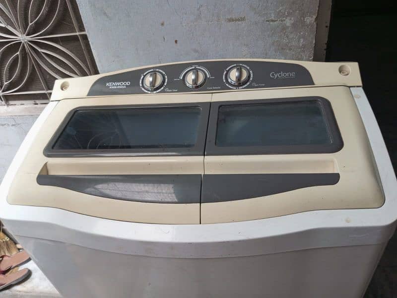 Kenwood Semi automatic machine 4