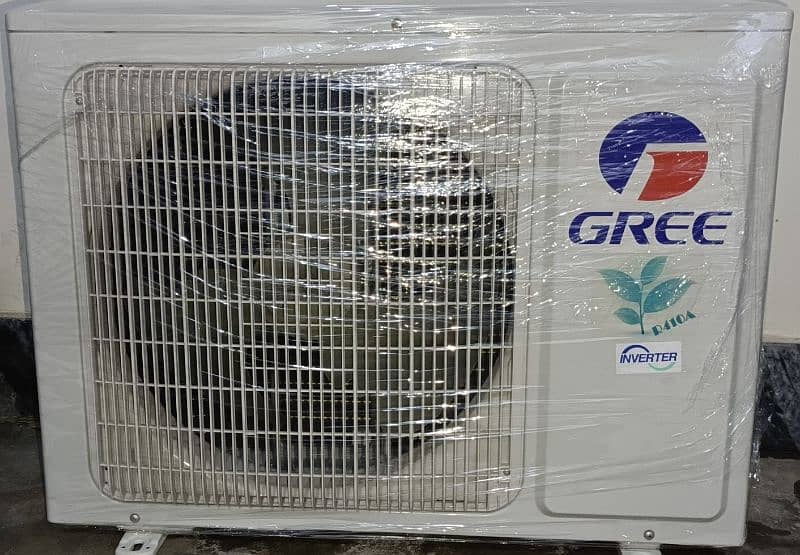 gree ac one hand used conditions neat and clean 0