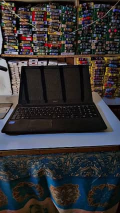 laptop Acer i3 250m ram4gb hard320gb