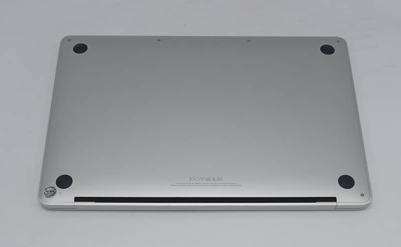 Apple MacBook Pro Core i7 3.5GHZ 16GB Ram, 512SSD 2017  with Touch Bar 5