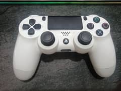 2 PS4 Dual Shock Controller 0