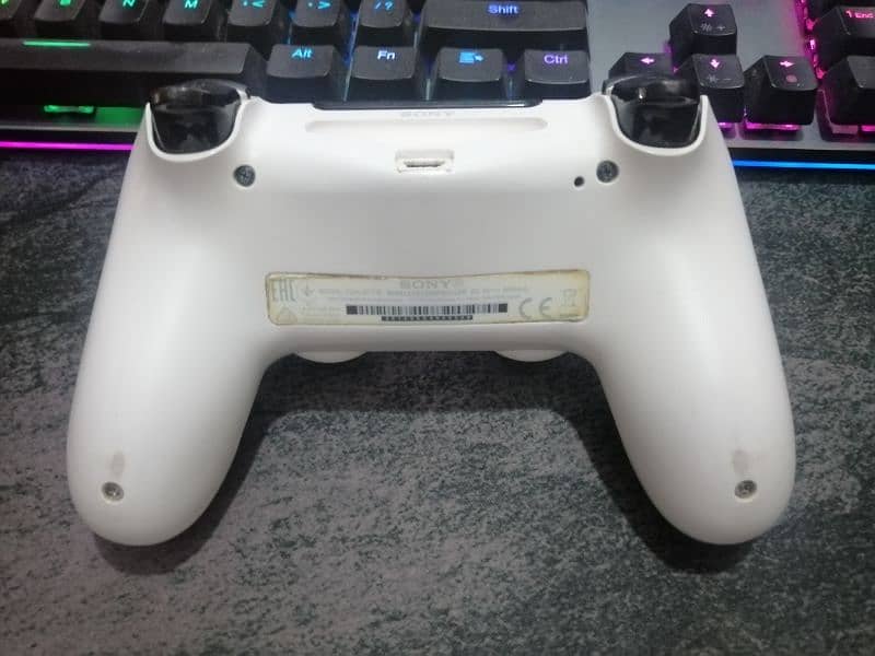 2 PS4 Dual Shock Controller 2