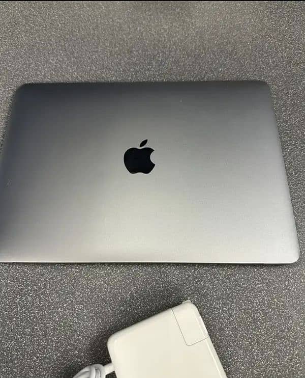 Apple Macbook 12 Inch 0