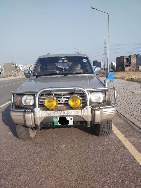 Mitsubishi Pajero 1993 0