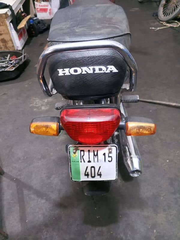 Honda CD 70 6