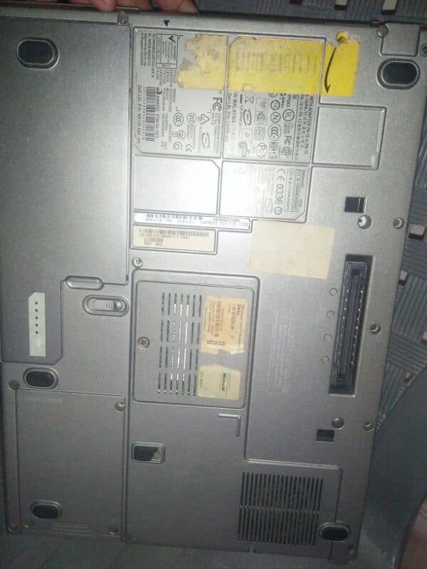 Dell laptop 2gb ram 250 hard-drive 4