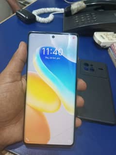 vivo x80