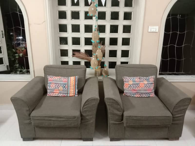 Sofaset Habbit 7 seater urgent sale 3