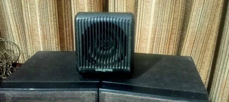 XBS Speakers in best condition 2