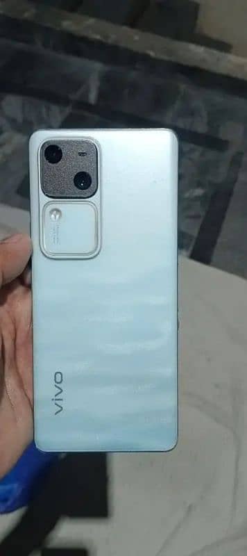 Vivo V30 12/256 Full Box 9