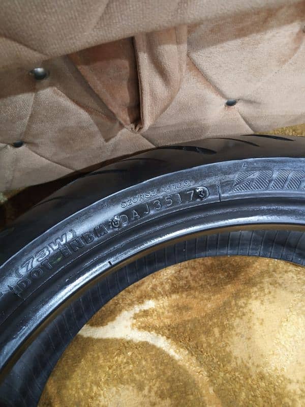 Bridgestone tyre 190/50/17 4