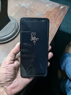 HTC u11 plus 0