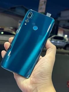 Huawei y9 prime 2019 condition 10by10 all OK phone number 03272266916