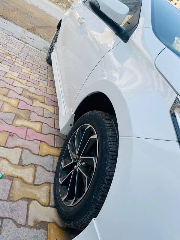 Toyota Altis Grande 2023 7