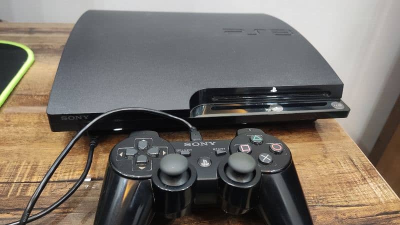 Sony PlayStation PS3 Slim mint condition 3