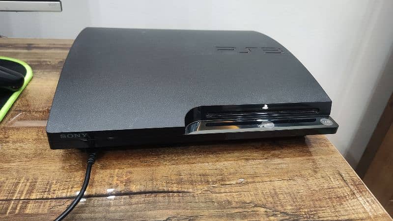 Sony PlayStation PS3 Slim mint condition 4