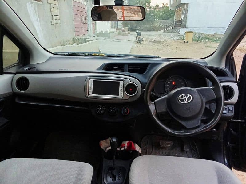 Toyota Vitz 2014 for sale 9