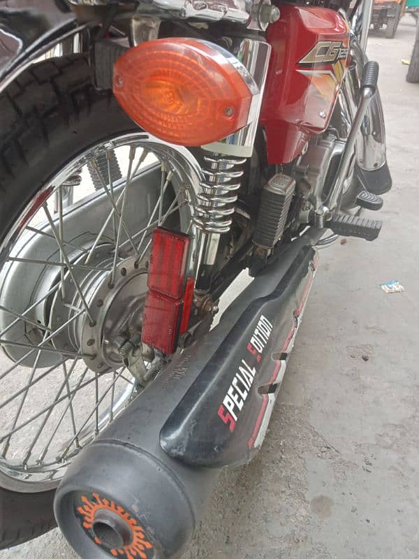 Honda CG 125 Total geniyan family bike 1