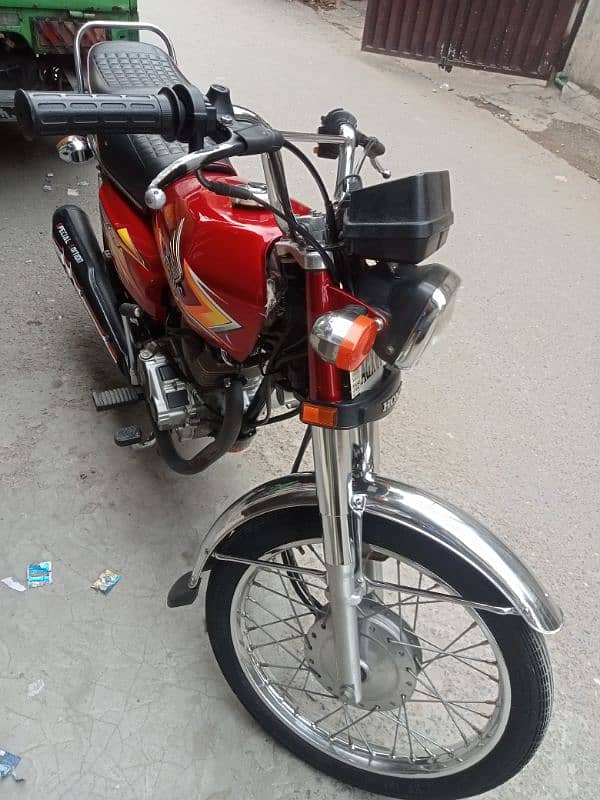 Honda CG 125 Total geniyan family bike 5