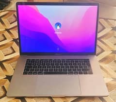 MacBook pro 15 inch 0