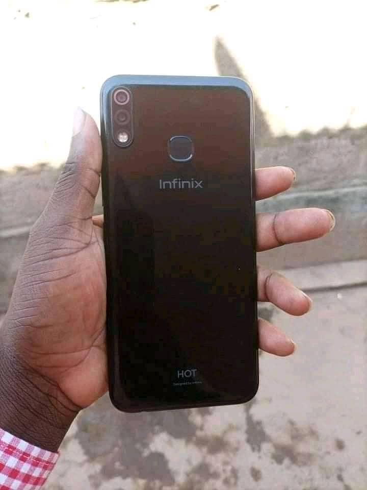 5000MaH Infinix 0