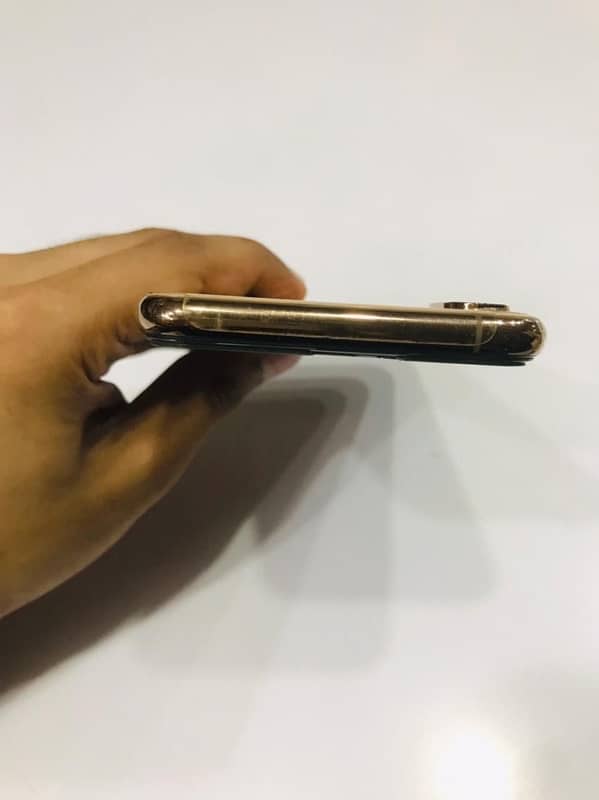 Iphone Xs 512gb PTA Approved 4