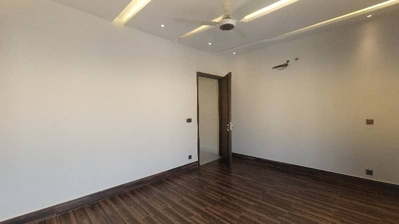 Luxurious House 5 Marla For Sale In DHA Phase 6 - Block A ! 14