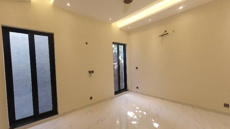 Luxurious House 5 Marla For Sale In DHA Phase 6 - Block A ! 16