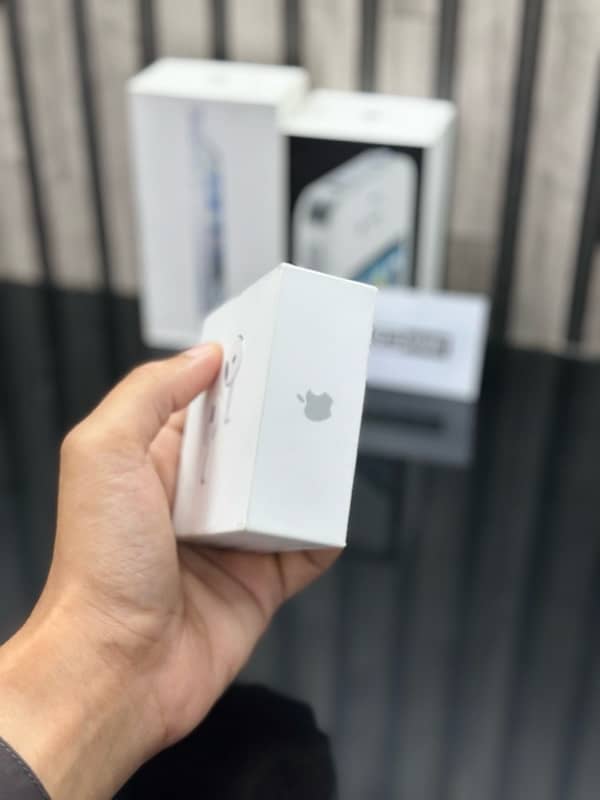 AirPods 4 (ANC) Box Pack NonActive 2