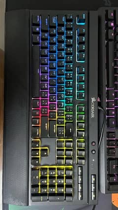 Corsair K68 RGB Mechanical Gaming keyboard Cherry MX Red (Eng/Thai)