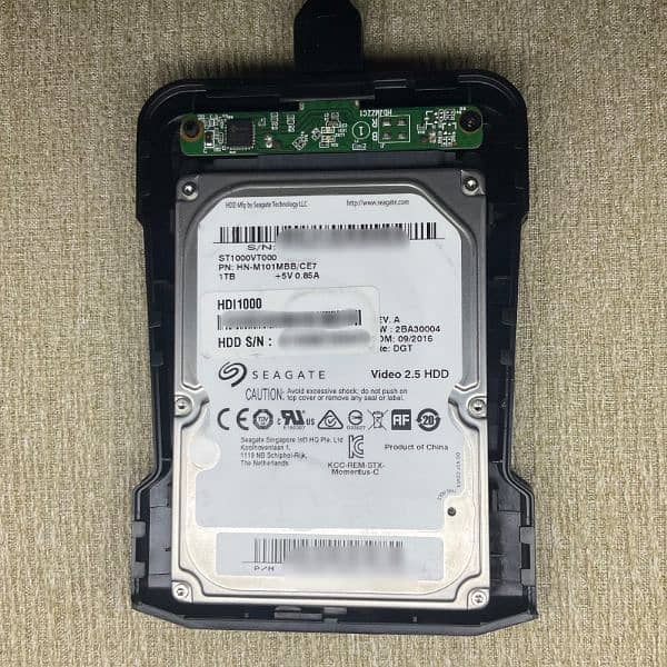 SEAGATE 1TB HDD WITH XPG ENCLOSURE 4