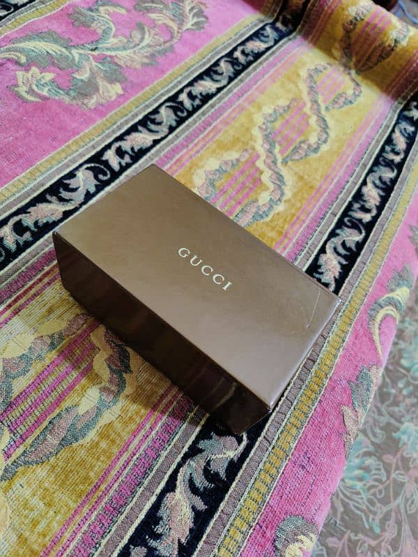 Gucci Italian sunglasses 3