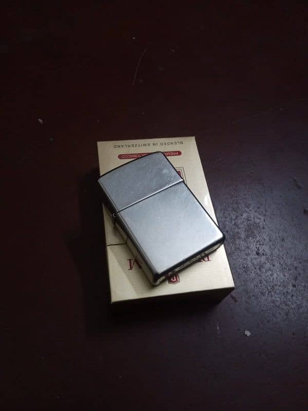 zippo classic 0