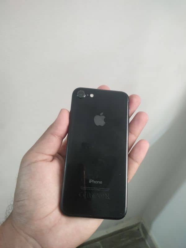 Iphone 7 128gb Pta approved 1