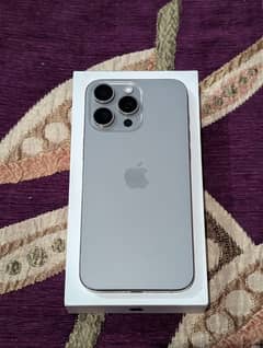 iphone 15 pro Max Natural titanium