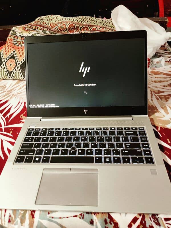 Hp Elite Book i7 8 gen 5G 840 6