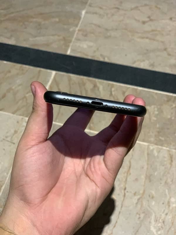 iPhone 11 jv 128 gb non pta 1