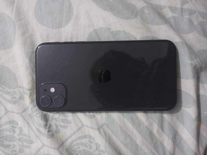 iPhone 11 64GB factory unlock 1