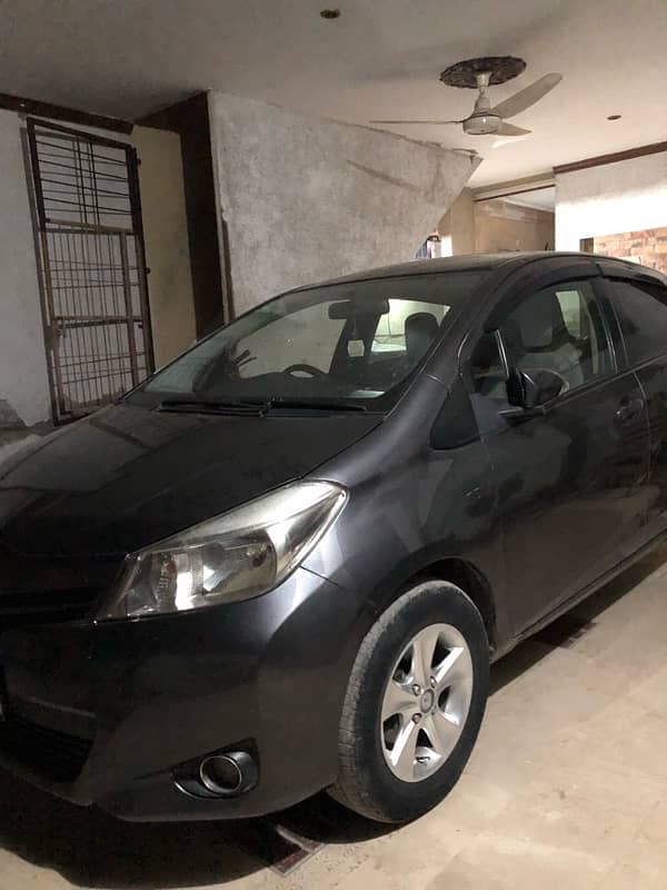 Vitz F1.0 6