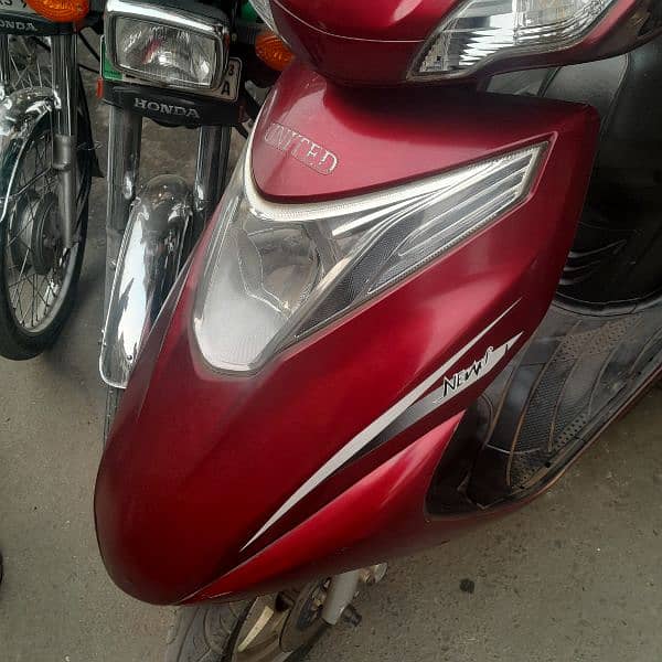 United scooter 100cc 2019 model 3