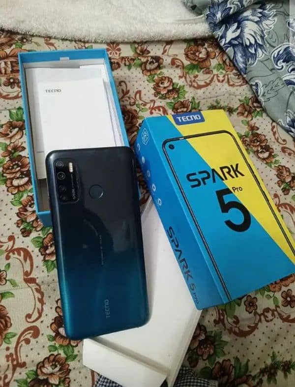 Tecno Spark5pro 4