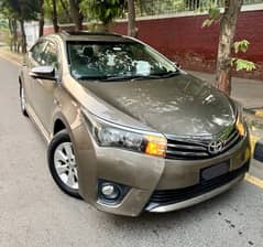 Toyota Corolla Altis Grande 2015