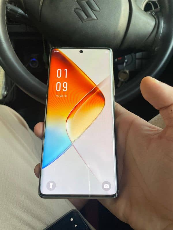 Infinix Note 40 Pro 12 256GB 1