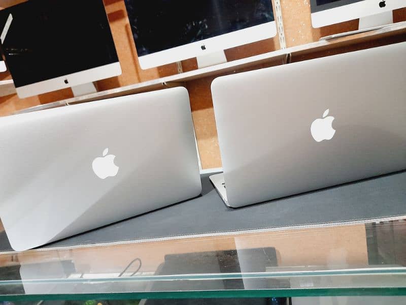 Macbook Air 2011 and 2015 5